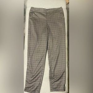 Max Studio tapered keg trousers; brown, gently used